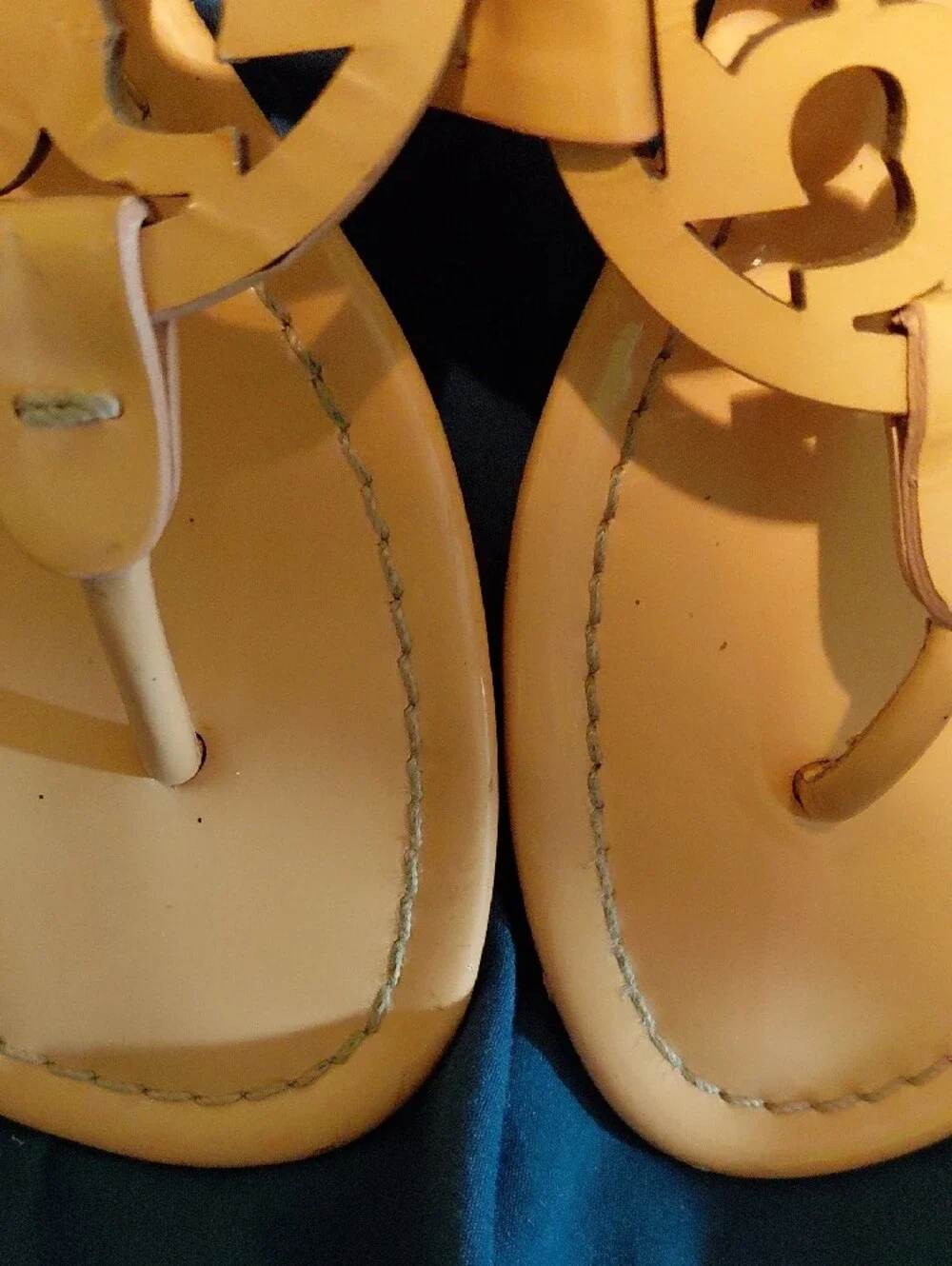 Tory Burch classic thong